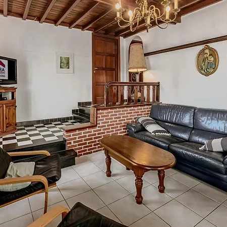 Lucky Villa
